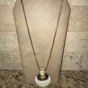 Long pendent necklace